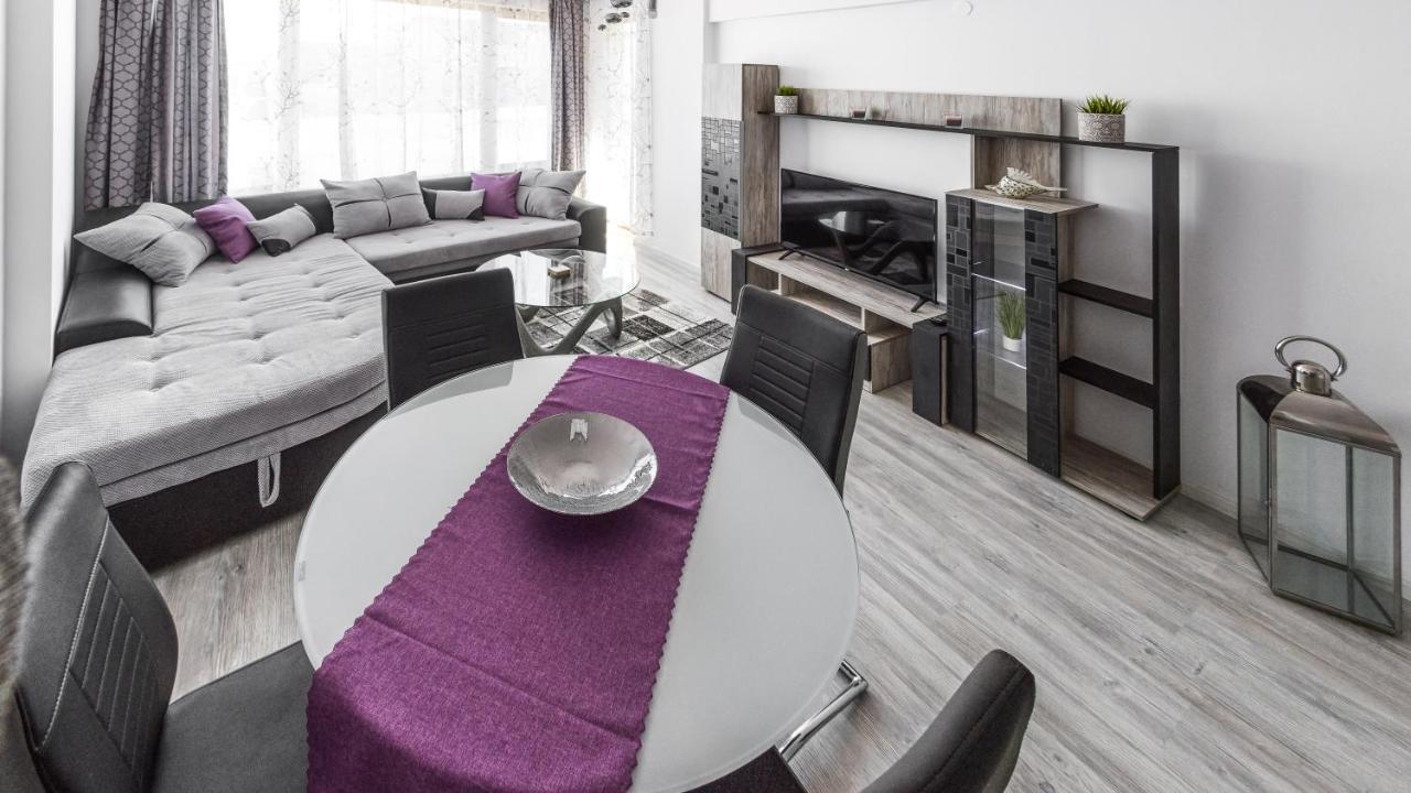 Next To Gondola. Cosy & Elegant 2 Bedroom Apartment In Neon Complex Bansko Ngoại thất bức ảnh