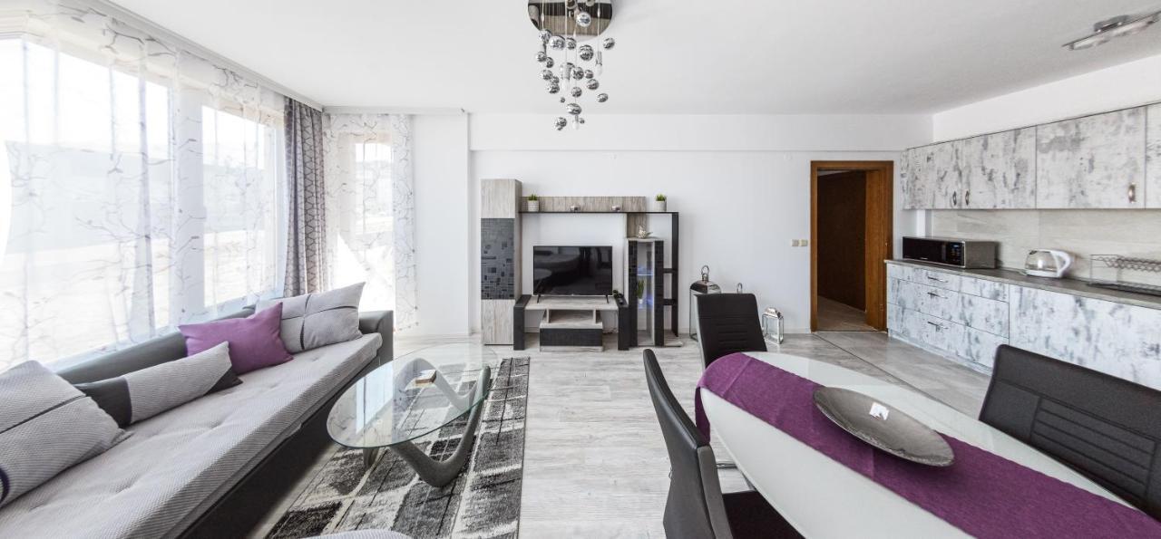 Next To Gondola. Cosy & Elegant 2 Bedroom Apartment In Neon Complex Bansko Ngoại thất bức ảnh